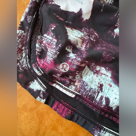 Lululemon shorts - Picture 2 of 4